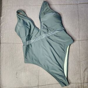 Cupshe Omniscient Sold Mesh Panel Tummy Control Green One Piece Swimsuit